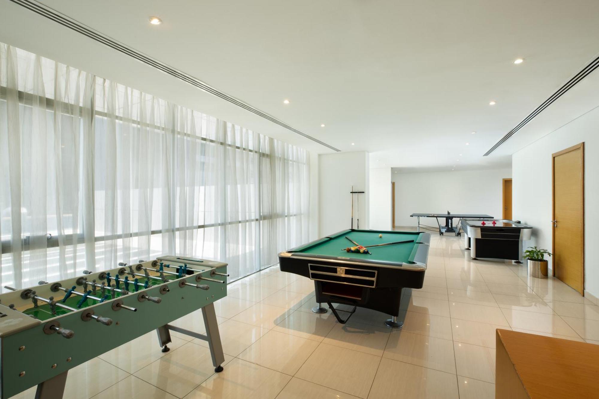 Royal Continental Hotel Ντουμπάι Εξωτερικό φωτογραφία